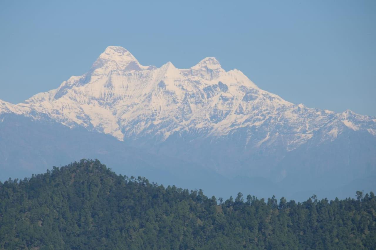 Hotel Khali Estate Binsar Esterno foto